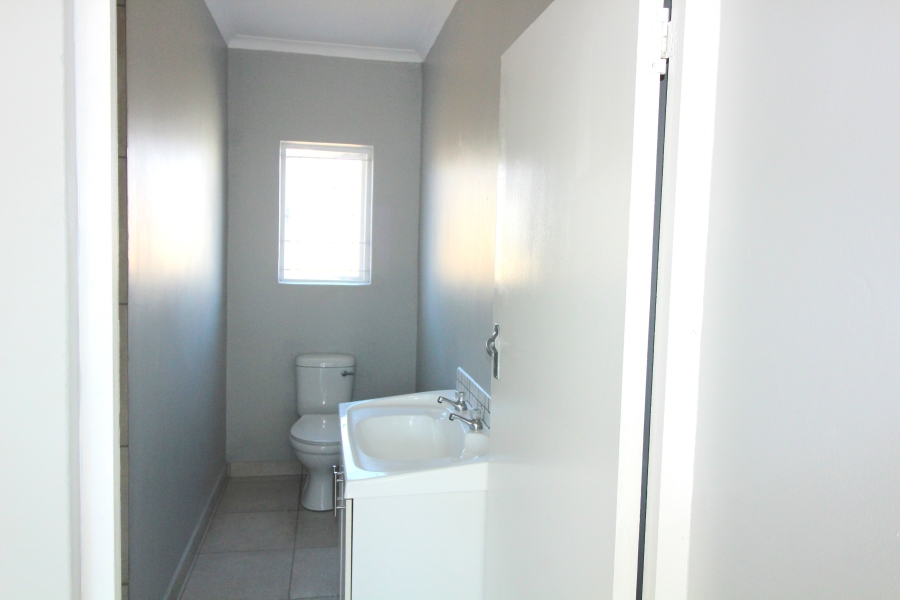 3 Bedroom Property for Sale in Heather Park Western Cape